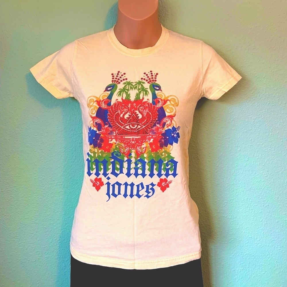 Rare Indiana Jones, Disneyland parks exclusive, T-shirt small